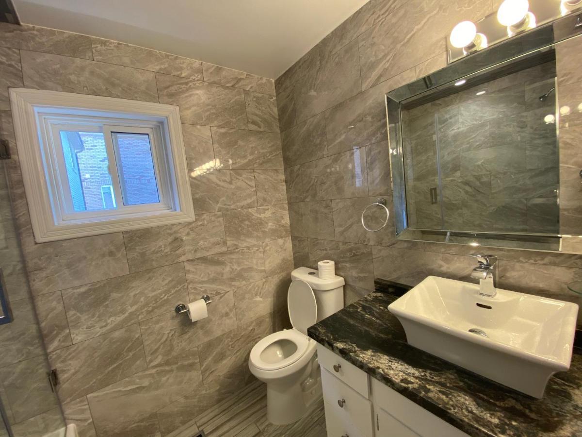Yonge And Finch Subway !Q Spacious & Quiet Private Bdr With Shared Bathroom 토론토 외부 사진